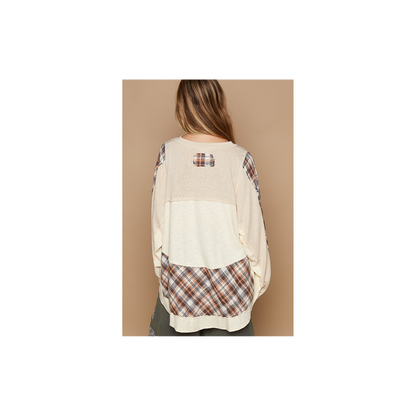 POL Round Neck Long Sleeve Plaid Knit Top
