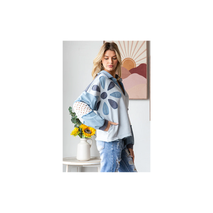 Oli & Hali WASHED DAISEY PATCHWORK V NECK LONG SLEEVE TOP